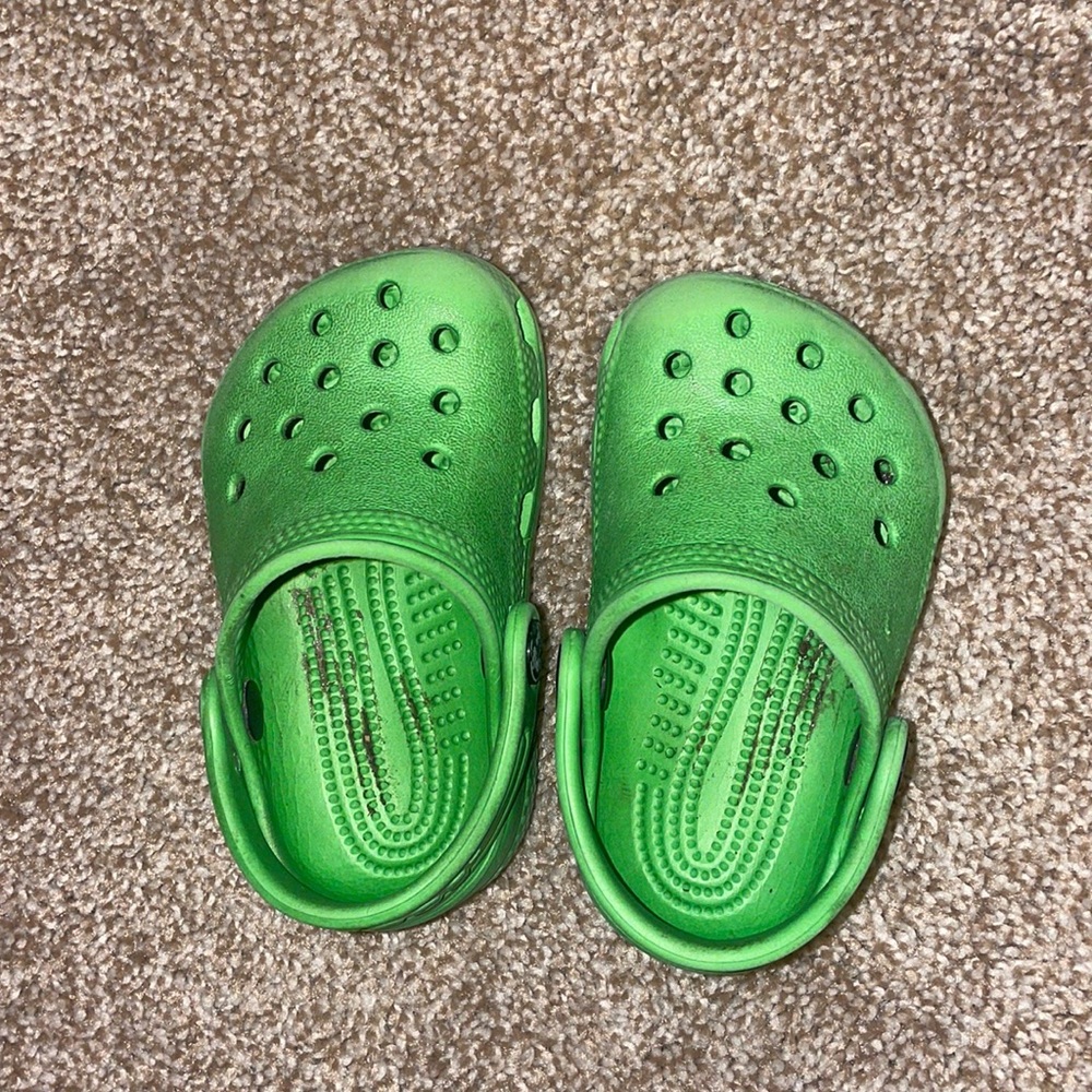 Toddler size 2/3 green crocs